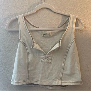 Urban Outfitters Crop Top Size Small